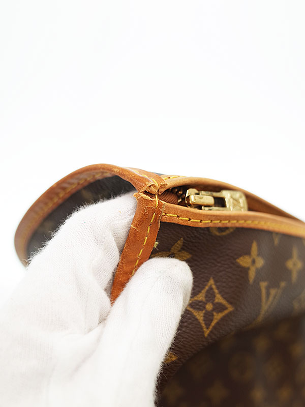 LOUIS VUITTON】ルイヴィトン『モノグラム サック ドゥ ポルト