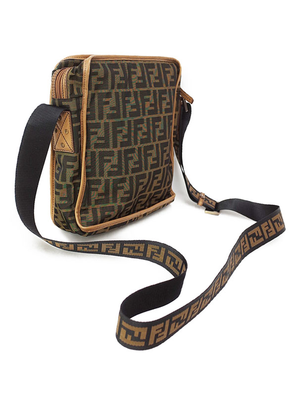 FENDI】フェンディ『ズッカ柄 ショルダーバッグ』7VA152 メンズ
