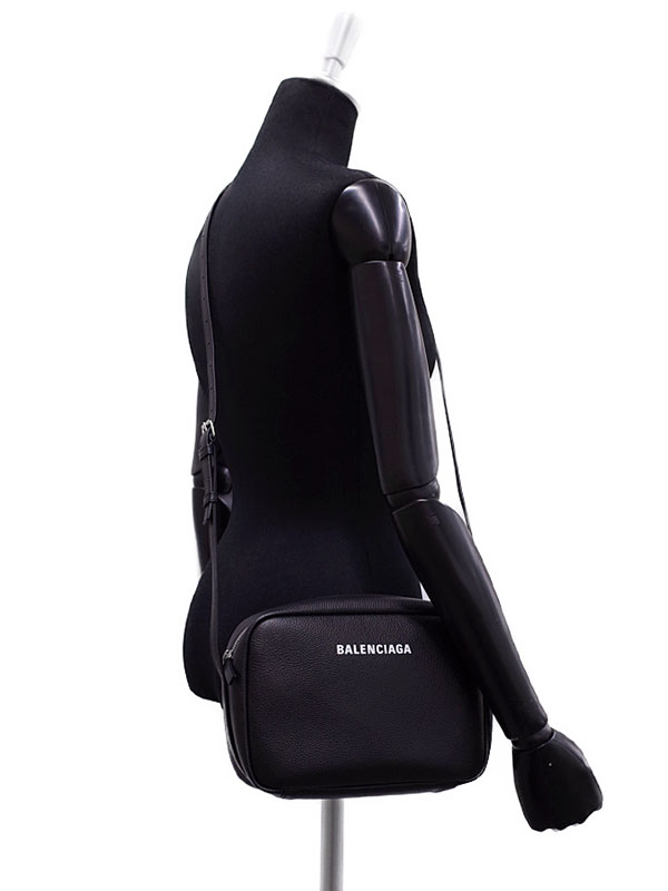 BALENCIAGA】バレンシアガ『エブリデイ カメラバッグ ミディアム