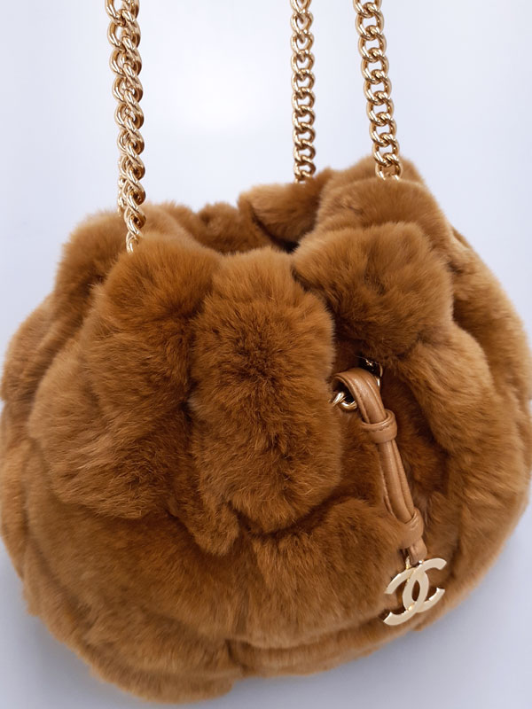 CHANEL】シャネル『ファー チェーンショルダーバッグ』レディース 1
