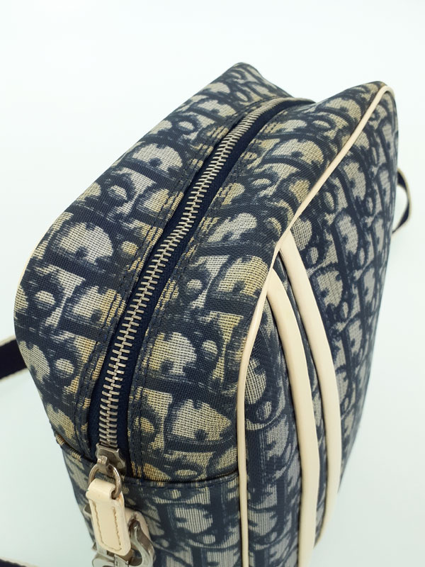 Christian Dior】クリスチャンディオール『トロッター柄 ショルダー