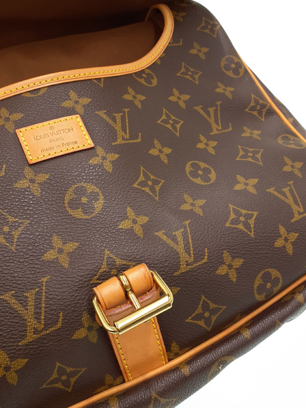 LOUIS VUITTON】ルイヴィトン『モノグラム ソミュールGM』M42254
