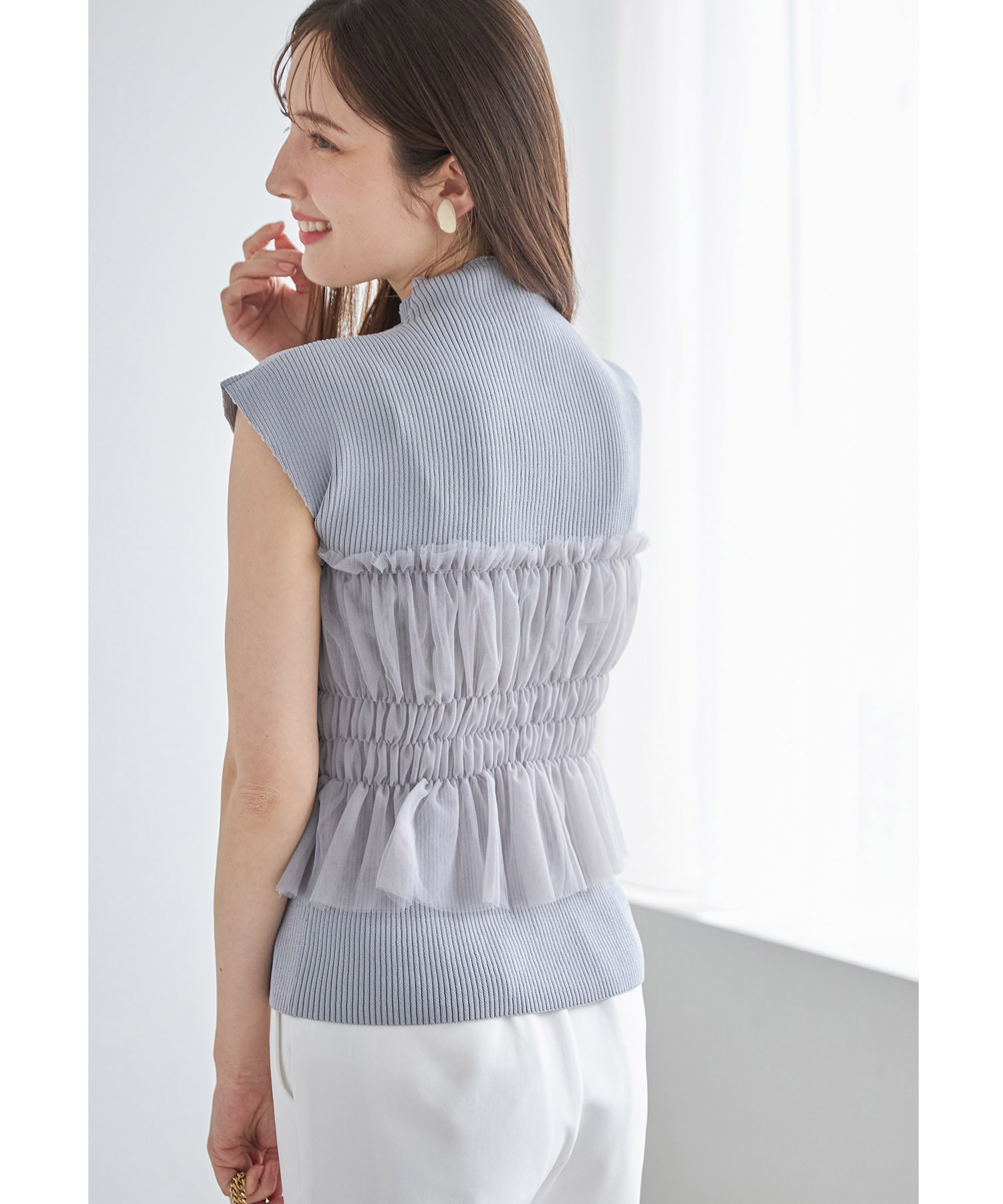 チュールドッキングボトルネックリブニットプルオーバー