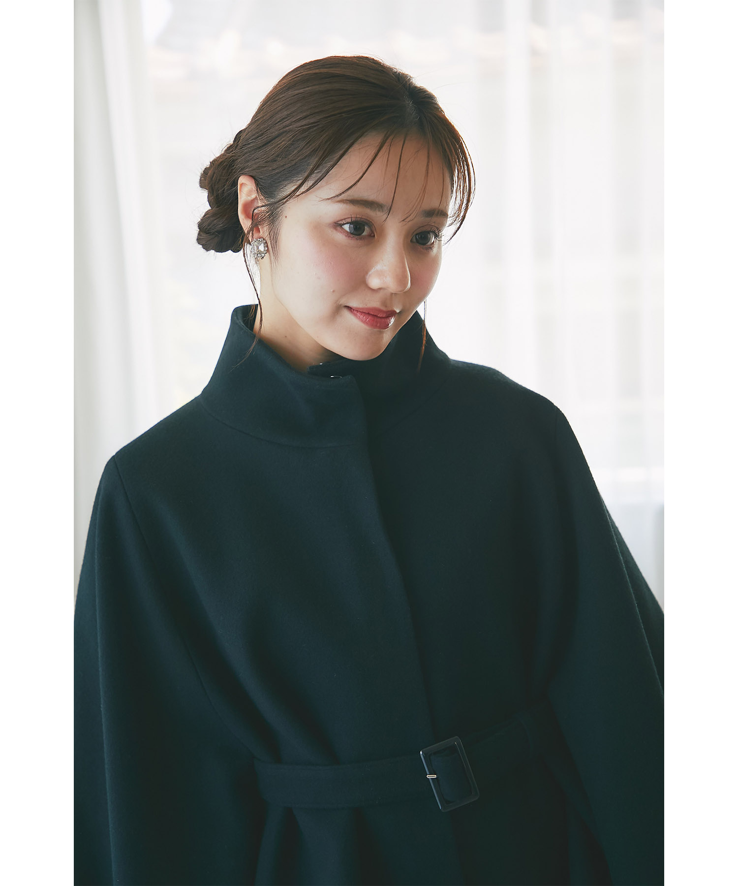 2WAYファー＆ベルト付きケープライクコート