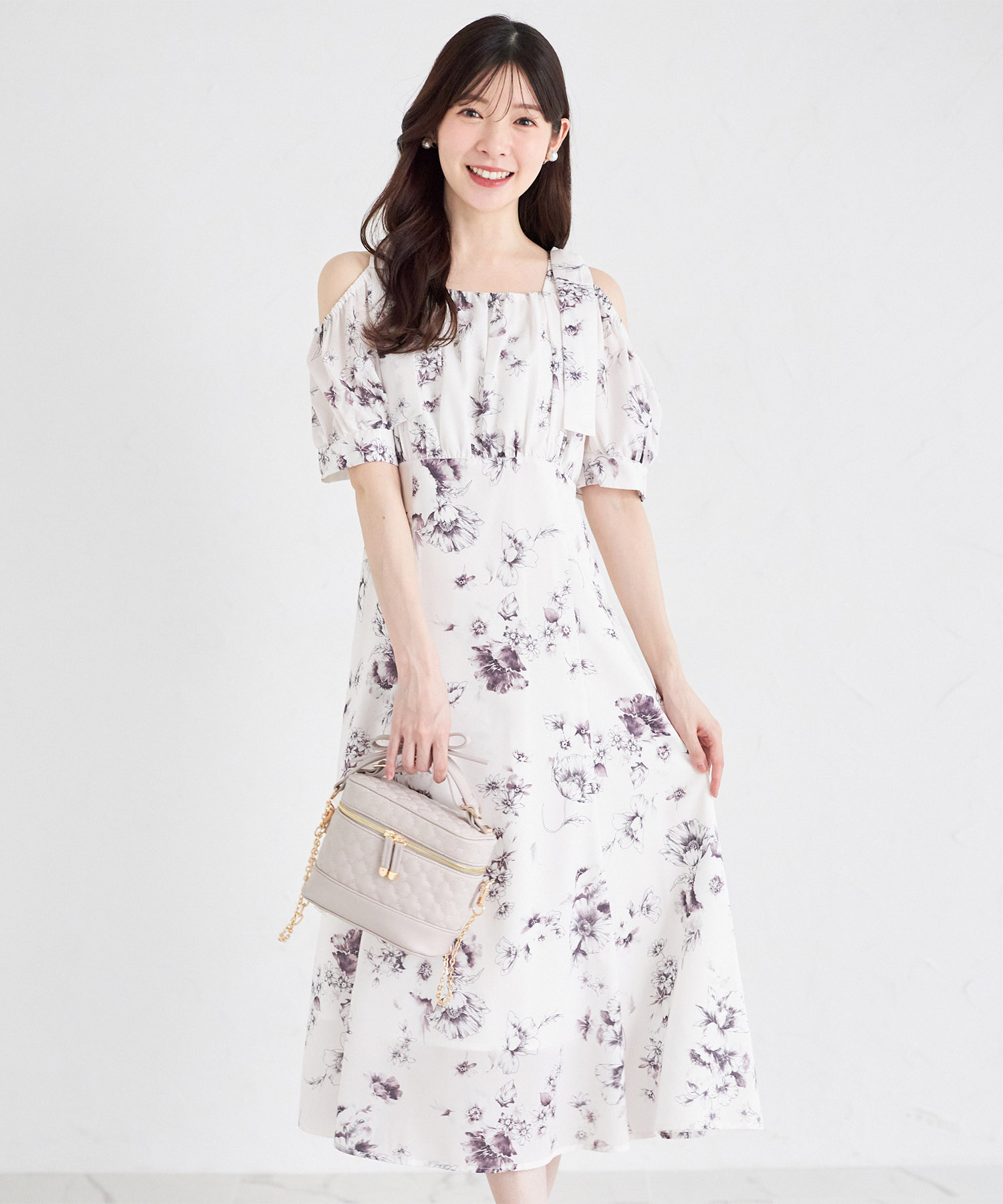 リボン付きオフショルフラワープリントワンピース