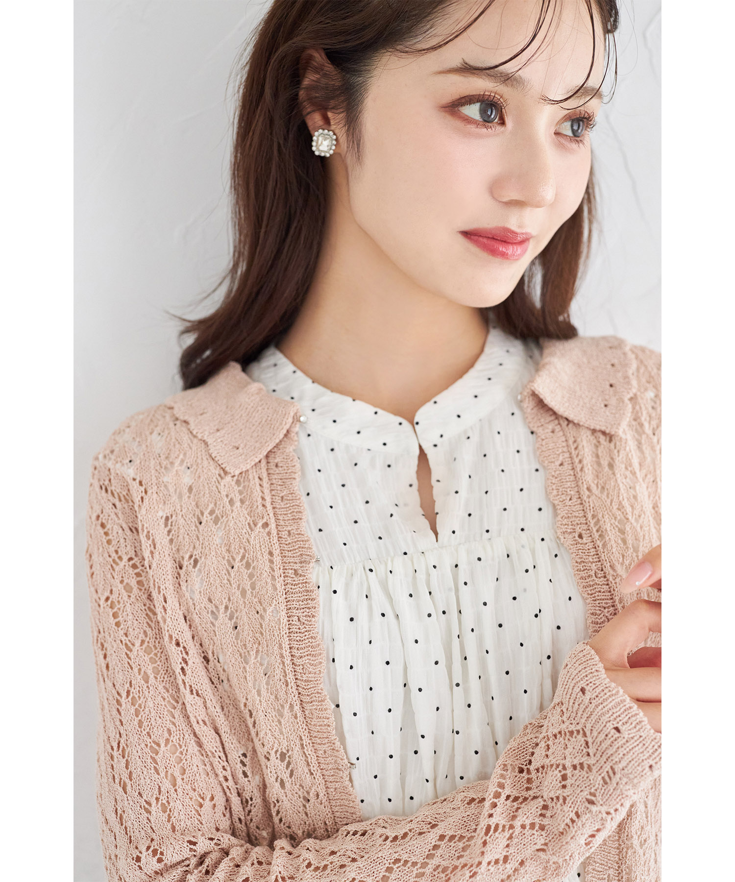 襟付きカギ編みスカラップニットカーディガン