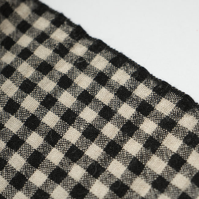 vc-2543]Veritecoeur(ヴェリテクール) リネンウールチェックストール