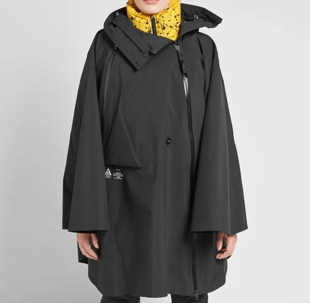 Nike Lab ACG GORE-TEX® 3-in-1 System Hooded Poncho BLACK AR4542