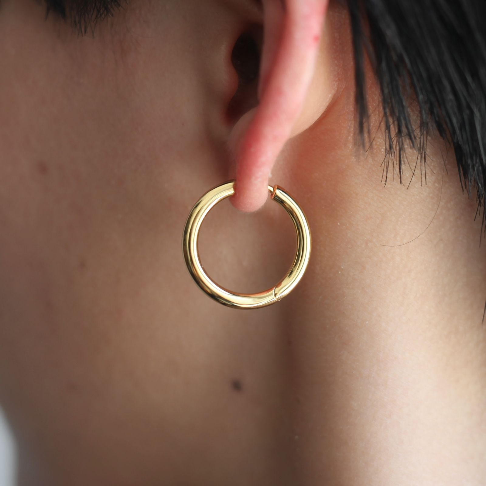 TOMWOOD - 【残り一点】Classic Hoops Medium(GOLD) | ACRMTSM ONLINE