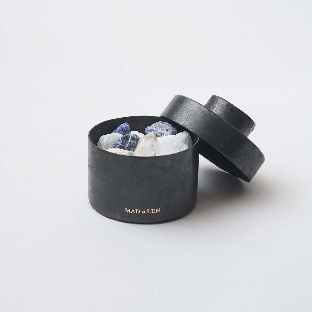 MAD et LEN (マドエレン) -「BLACK CHAMPAKA / ブラックシャンパカ