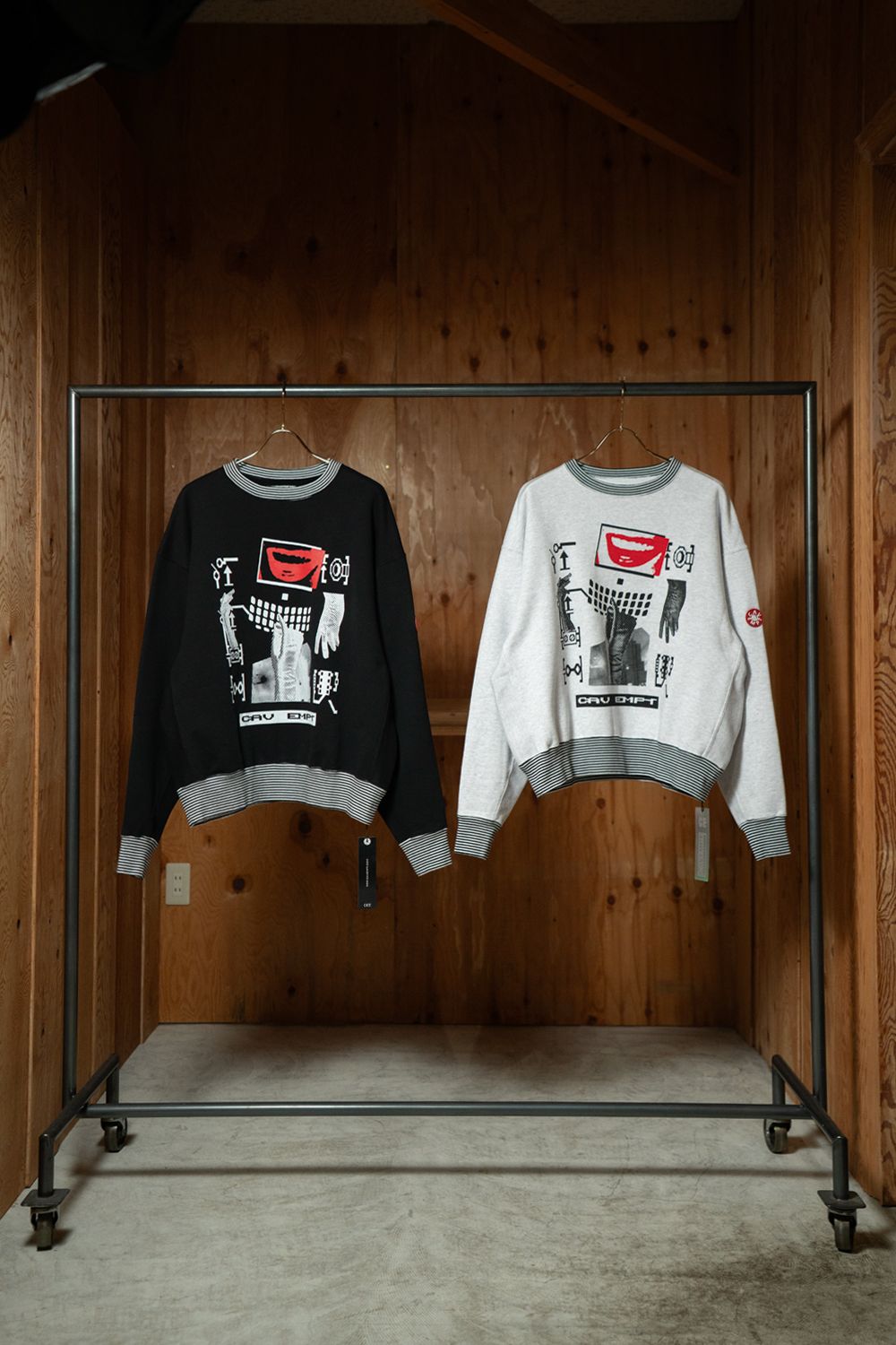 C.E - Lips Display Crew Neck Grey | ALTERFATE