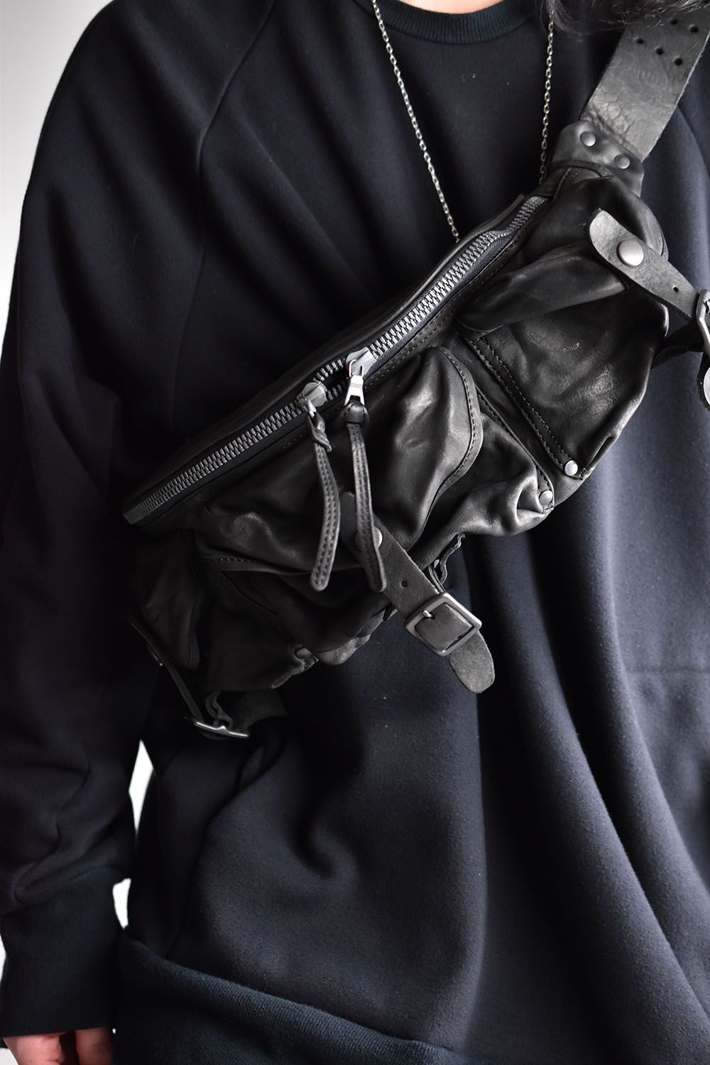 ISAMU KATAYAMA BACKLASH - Double Shoulder Leather Shoulder Bag