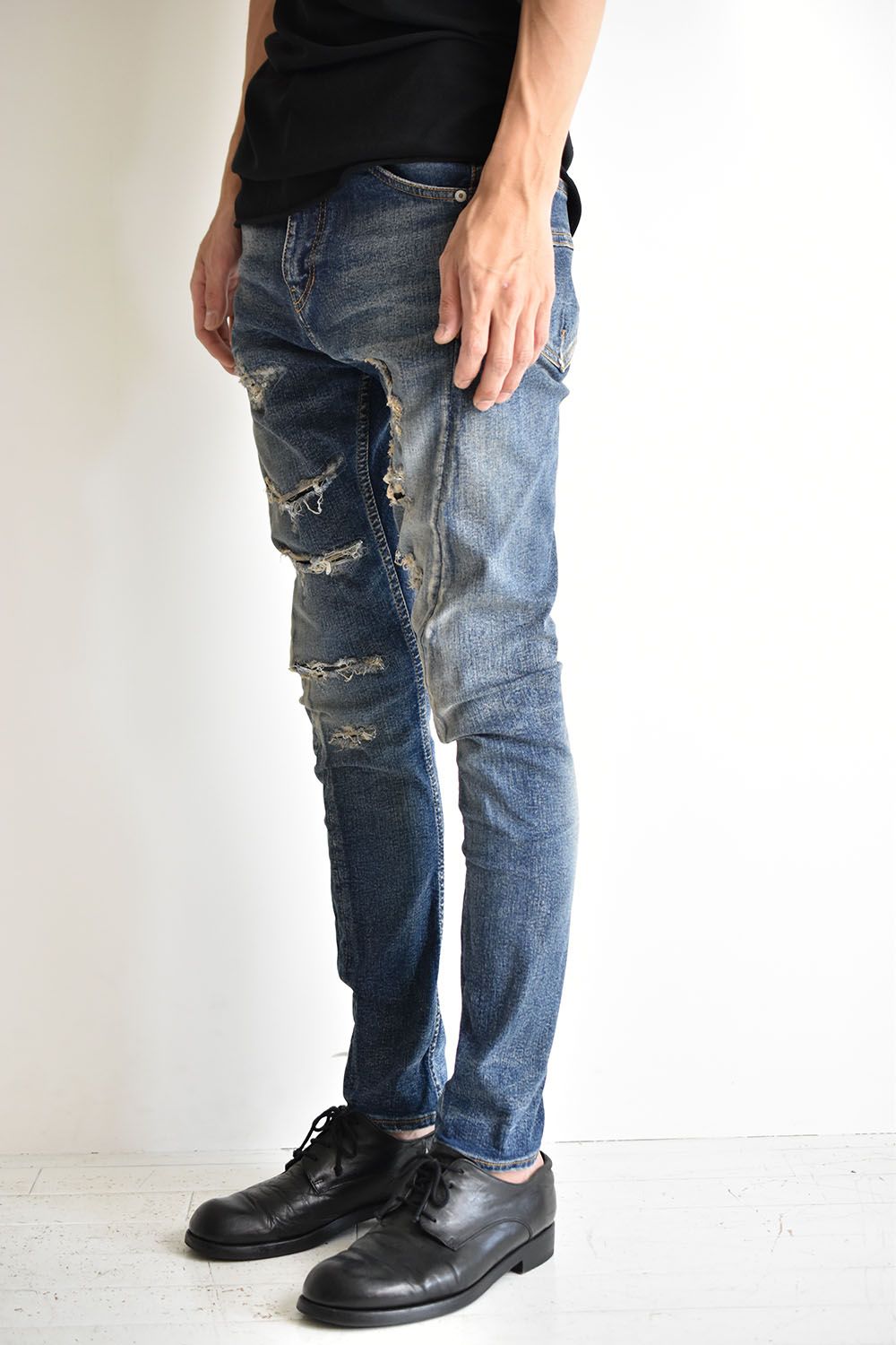 ISAMU KATAYAMA BACKLASH - Extreme Stretch Denim “SEMI-SARROUEL