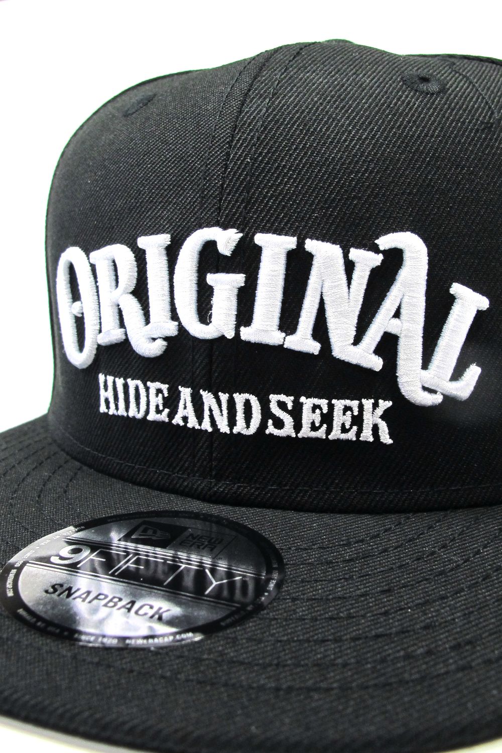 HIDEANDSEEK × TENDERLOIN COLLABORATION SERIES | LOOPHOLE