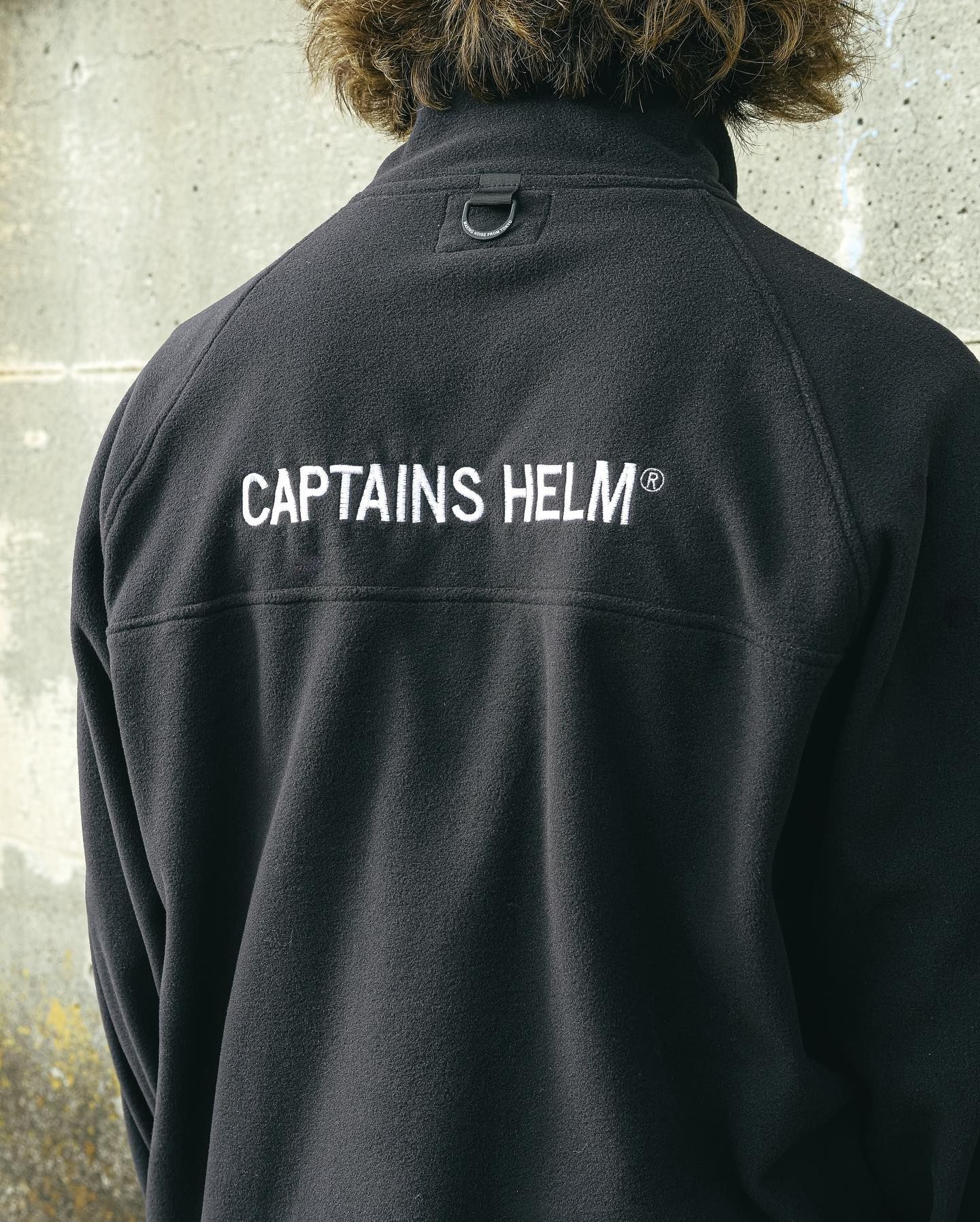 CAPTAINS HELMの新作で冬のアクティビティを暖かく快適に。 | LOOPHOLE