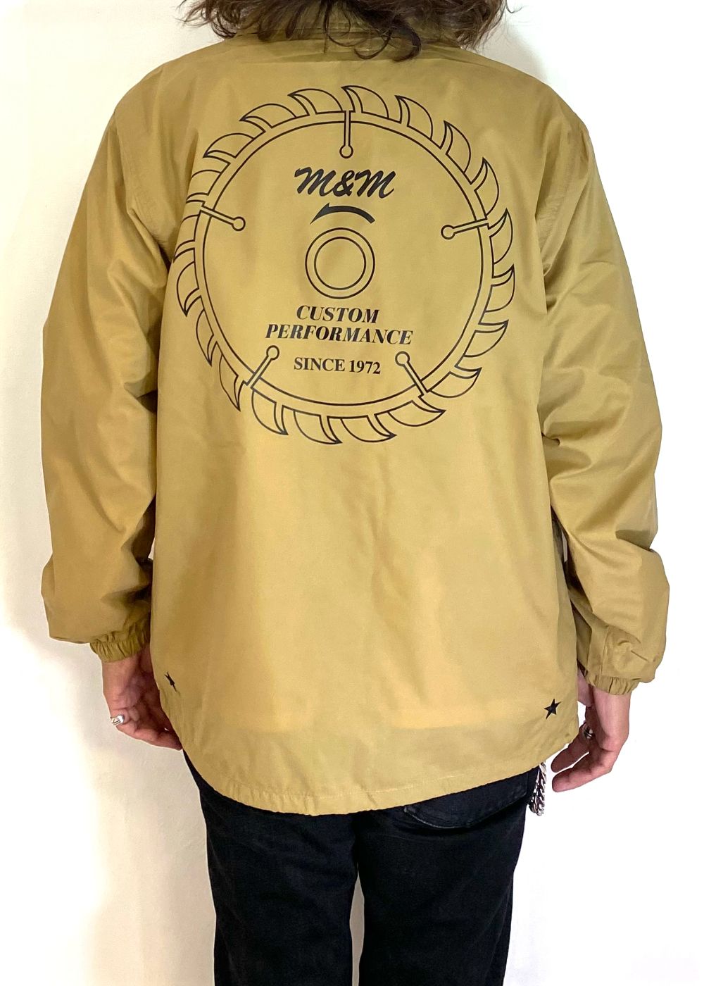 M&M CUSTOM PERFORMANCE - Coach Jacket (COYOTE) / プリント コーチ