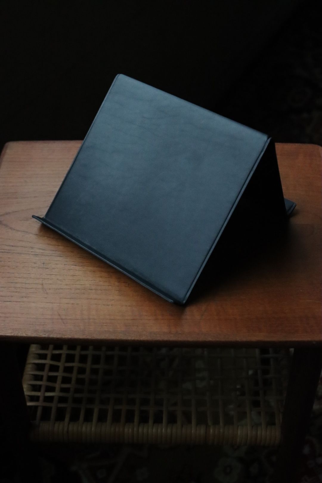 Hender Scheme - エンダースキーマ tablet stand(wt-rc-tbs)black | MARK