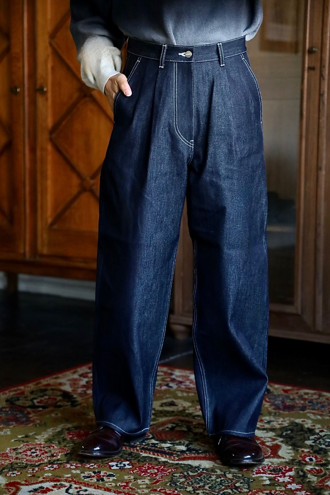 Graphpaper - グラフペーパー Selvage Denim Two Tuck Pants(GU261