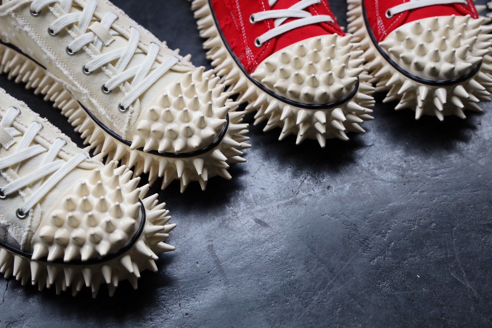 doublet - doublet 25SS SPIKY CANVAS SNEAKER (25SS60FT67)IVORY☆1月