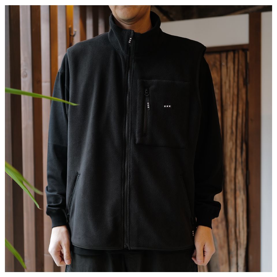 GOD SELECTION XXX - GX-A25-JK-03 FLEECE VEST BLACK | River