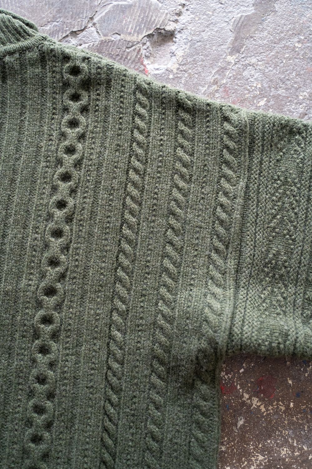 YASHIKI - 【ラスト1点】【22AW】Shizuku Curl High Neck Knit(MOSS