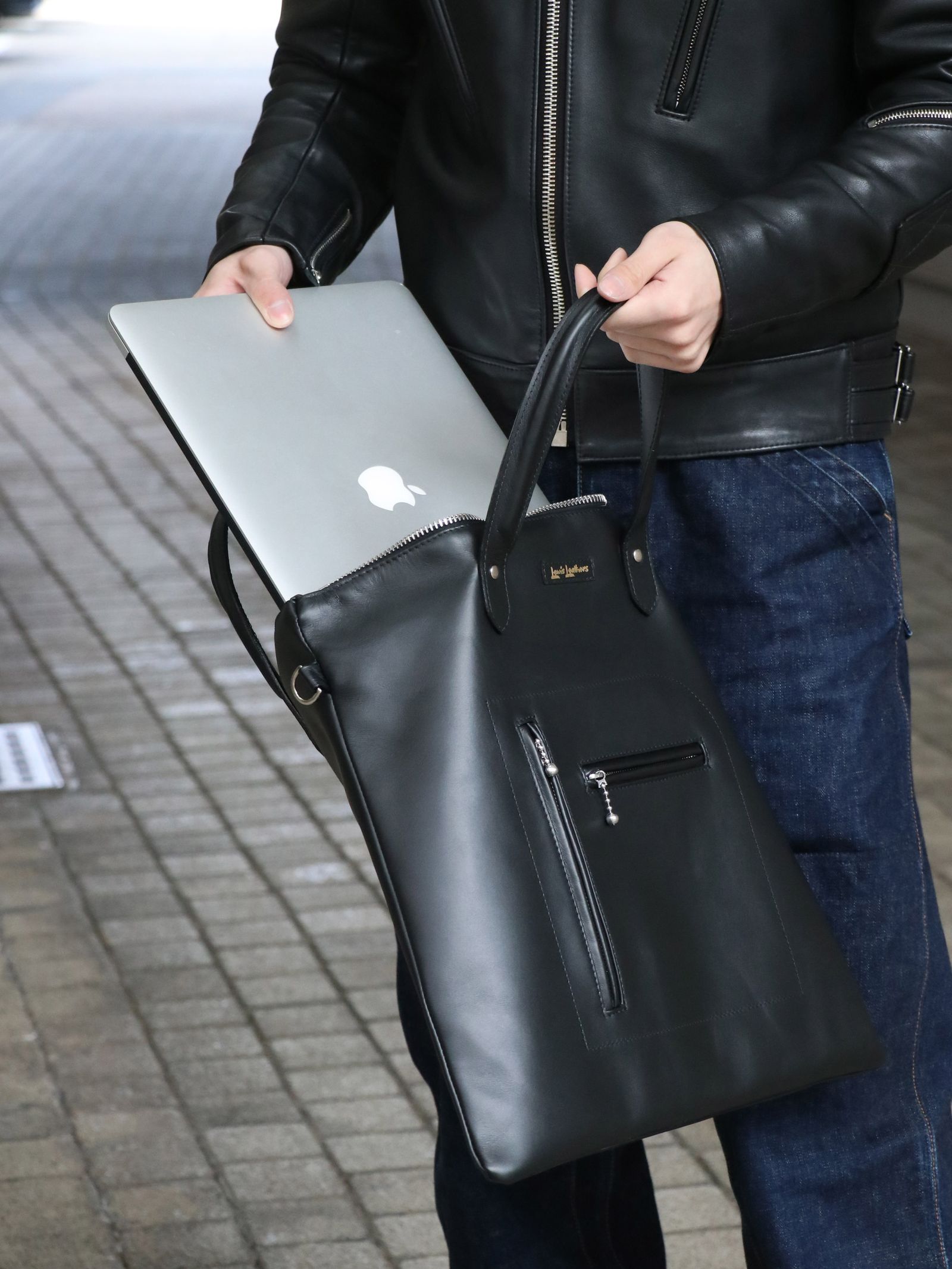 Lewis Leathers - BRONX BAG (BLACK) | SKANDA