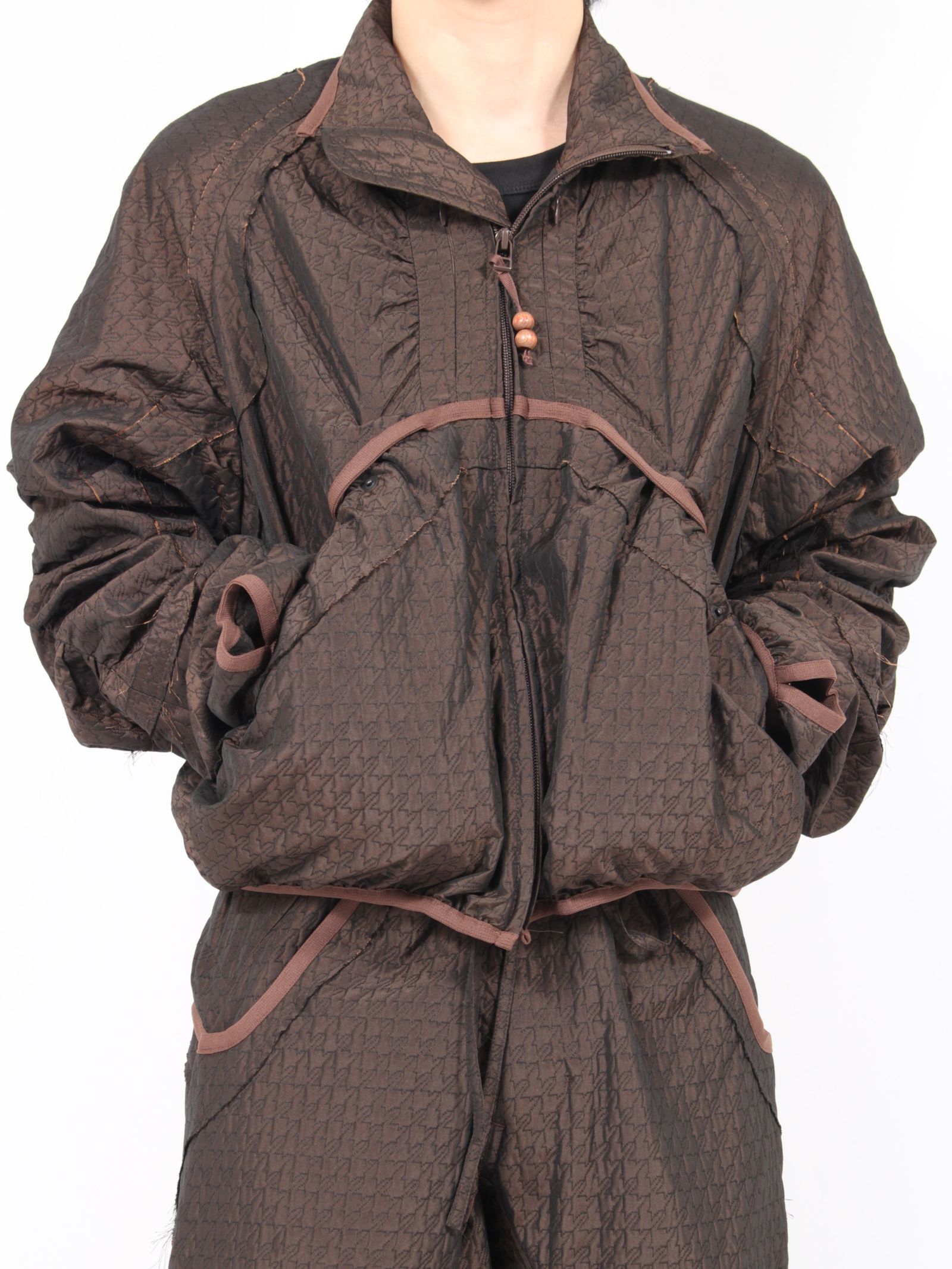 JIAN YE - 【24AW】ハイドラ ジップアップ ジャケット / HYDRA JKT