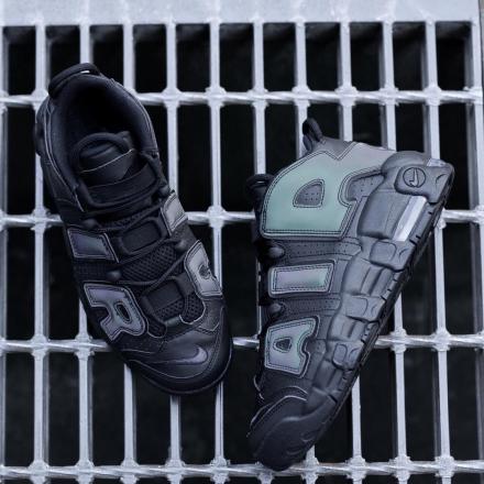 国内11月24日発売予定】 ナイキ エアモア アップテンポ GS ブラック