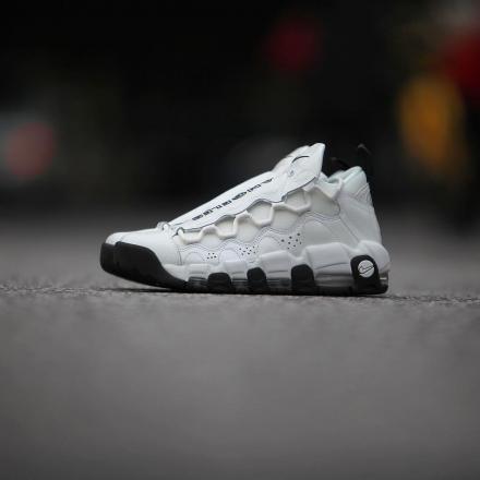 国内2月15日発売予定】 ナイキ ウィメンズ エア モア マネー LX