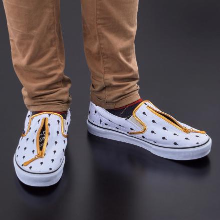 国内6月28日/29日発売予定】ジョジョの奇妙な冒険 黄金の風 × バンズ