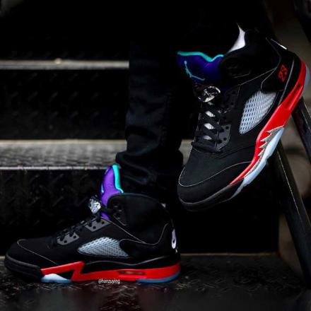 国内6月13日発売予定】 ナイキ エアジョーダン5 レトロ 