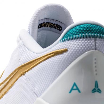 国内8月27日発売予定】アンディフィーテッド × ナイキ コービー 5