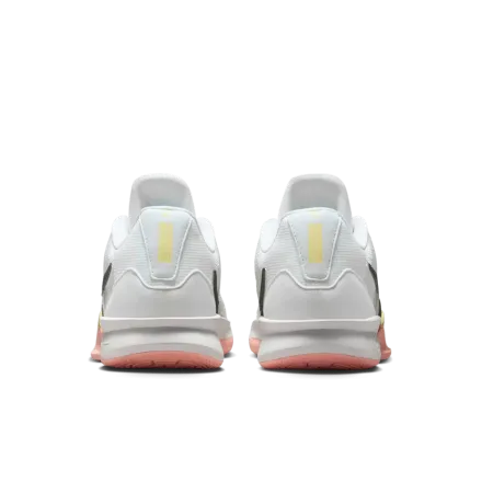 国内9月6日発売予定】ナイキ サブリナ 3 “サイレンサー” サミット