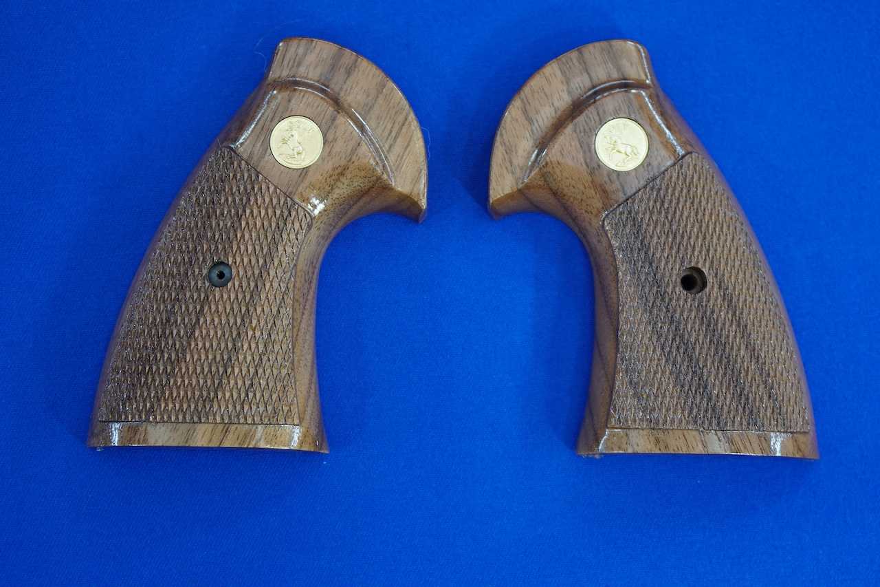 タナカ コルトパイソン用 木製グリップ＋Wight | 玩具道楽・・・三昧