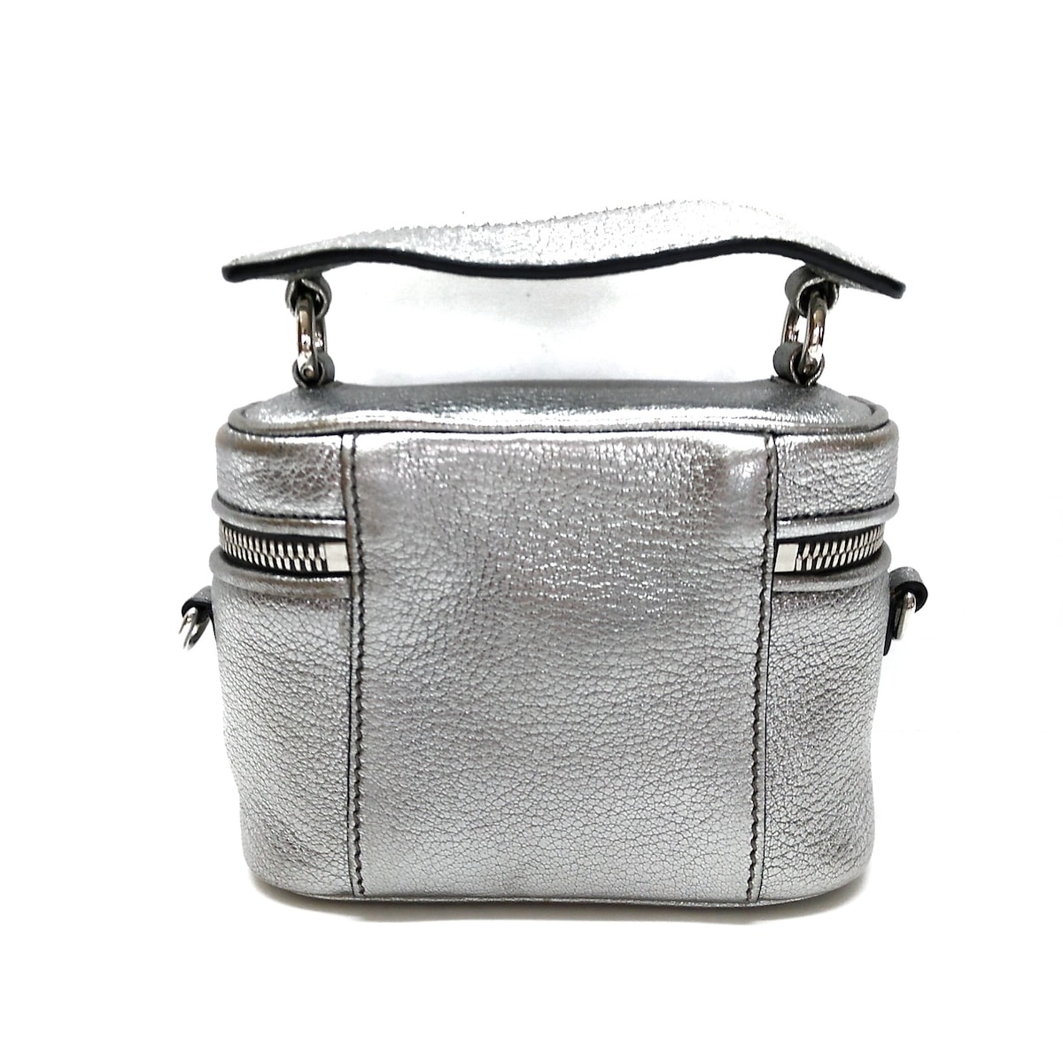 ミュウミュウ/バニティバッグ/シルバー/レザー/型番：5BH123の買取実績