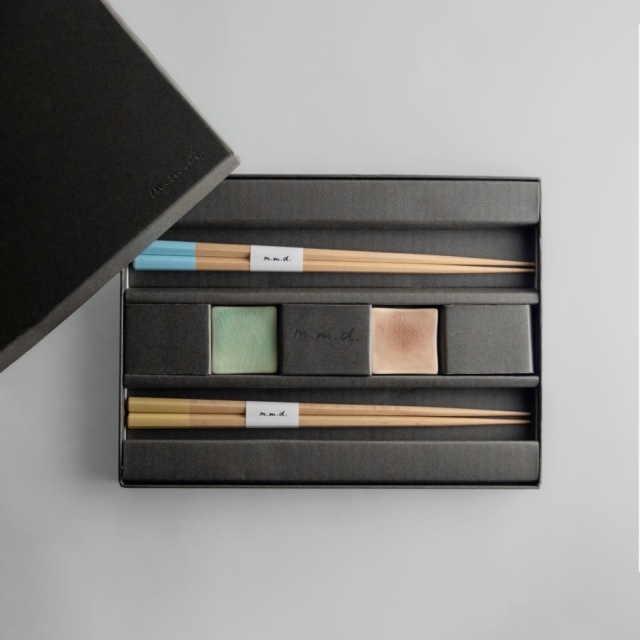 六角箸 + 箸置きセット / ギフトボックス＆熨斗付き | m.m.d.