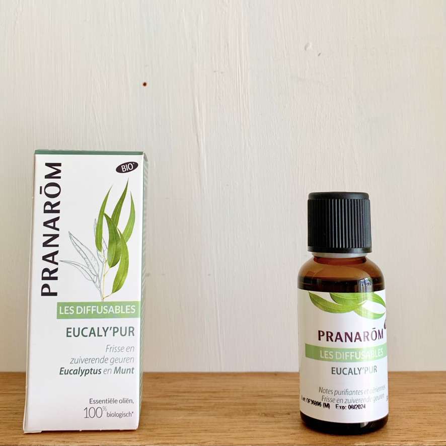 最高級の品質の精油、プラナロム社の精油。優しい自然のものだけを集め