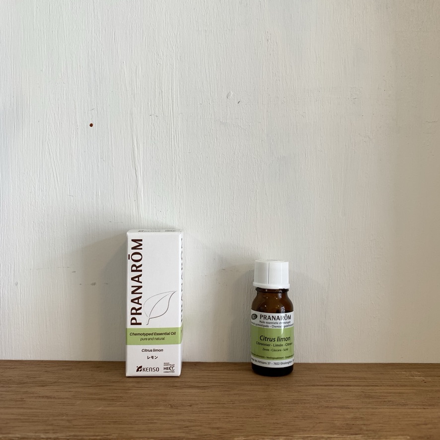 最高級の精油のひとつ、プラナロム社の精油。優しい自然のものだけを