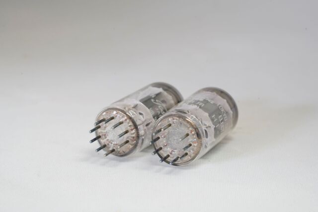12AU7 東芝 Hi-S 通測用 NOS 2本1組
