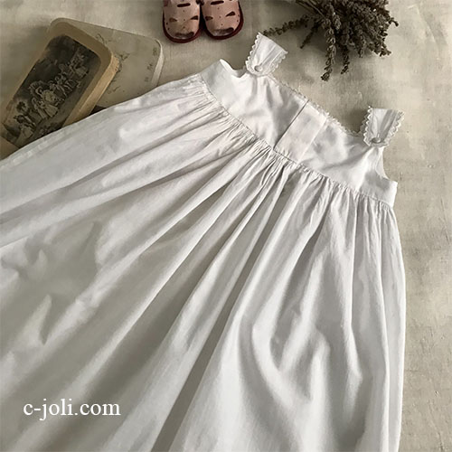 日本発送】E1079 フランスアンティークベビードレス/サンドレス