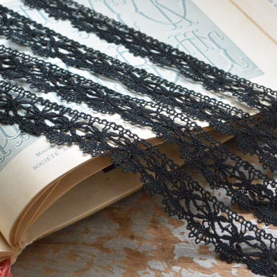 L2094 フランスアンティークレースボーダー/コットンテープレース