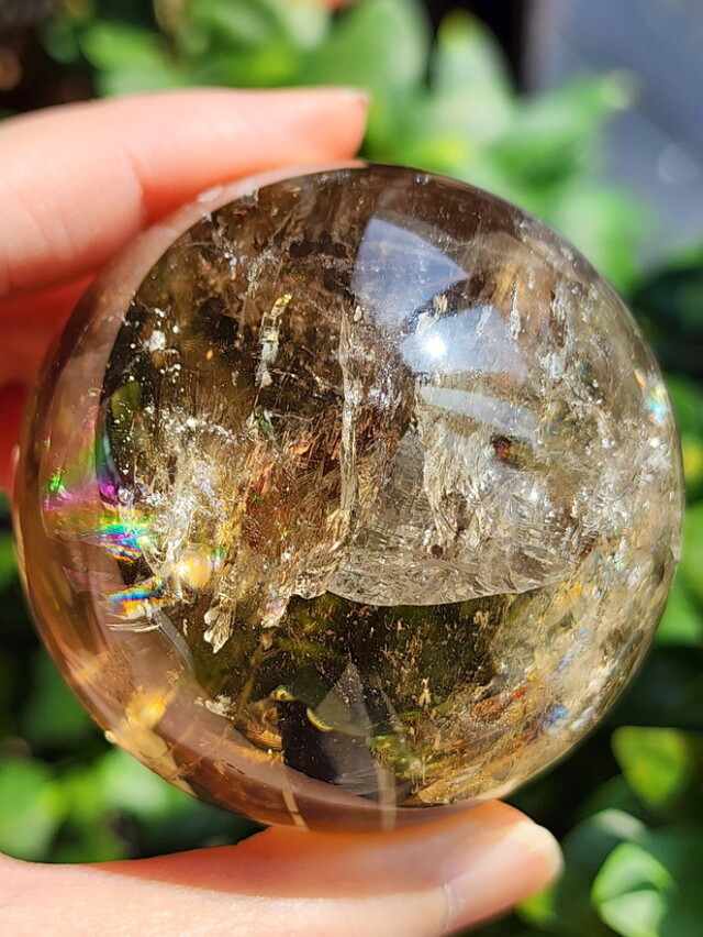 ナチュラルシトリン・スフィア（レインボウ） CIT044