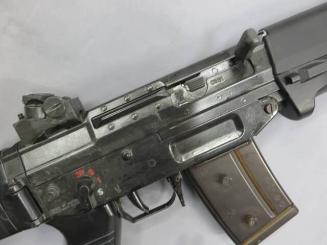 東京マルイ】SIG 551 SWAT / スコープ・マウント・リング