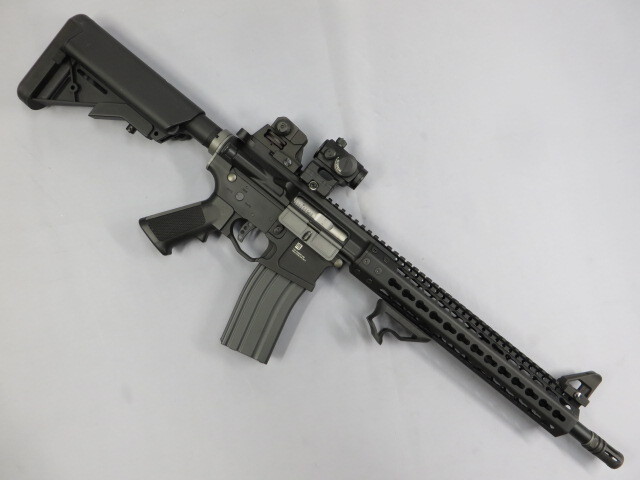 KSC】PTS MEGA ARMS MKM-AR15 / ダットサイト・フォアグリップ