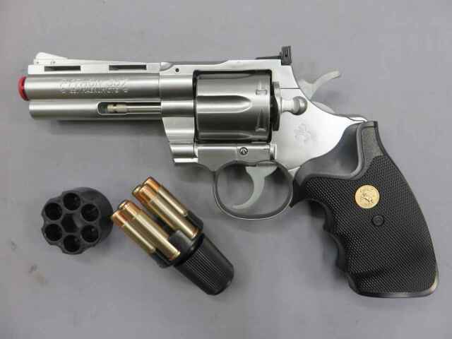 東京マルイ】コルト パイソン 4in ステンレス / Proターゲット