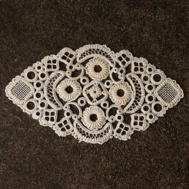 francjour フランジュール ｜ アンティークレースモチーフ / フランス