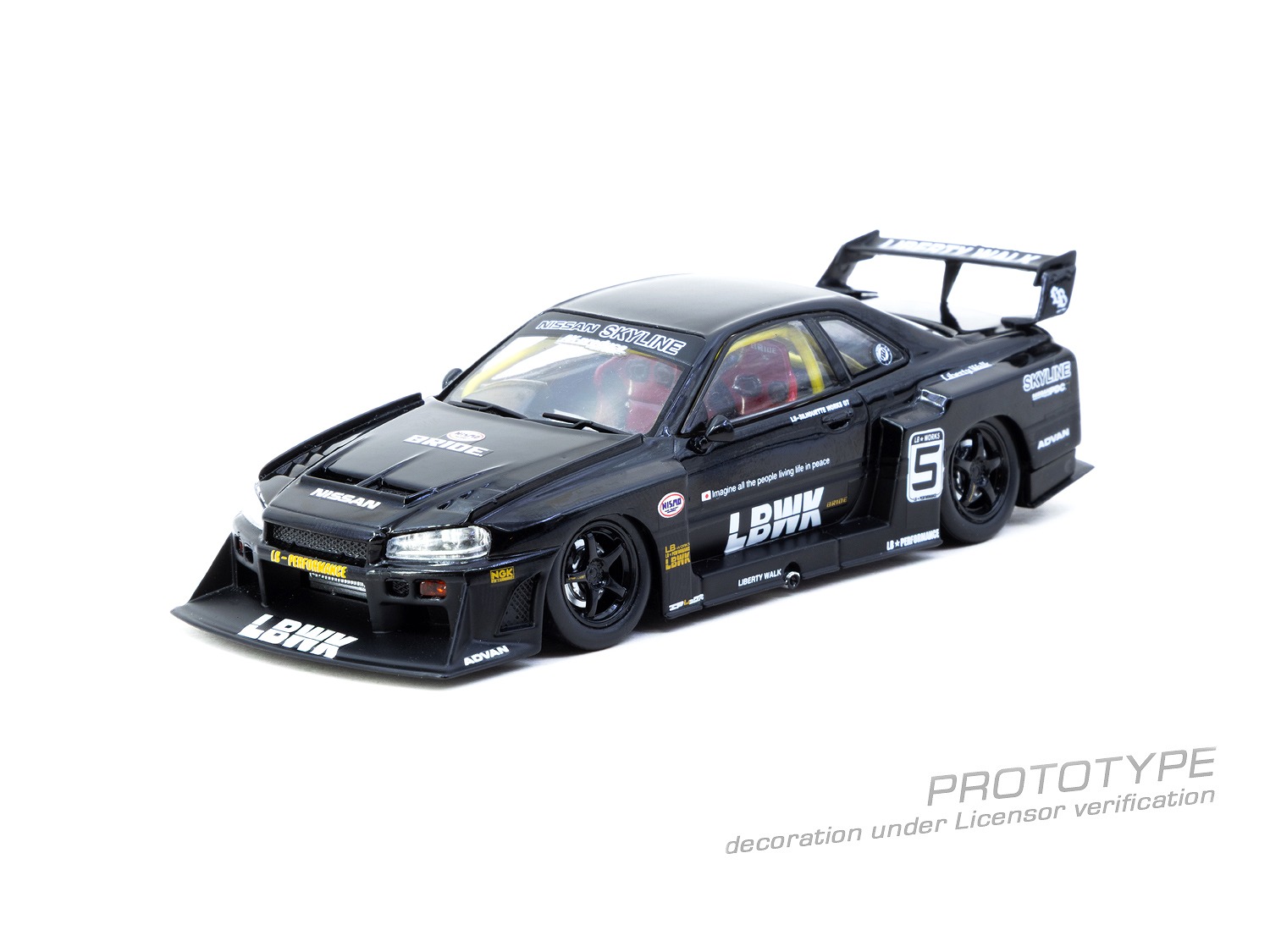 ホビージャパン 1/64 トヨタランドクルーザー (JA300W) ZX プレシャス