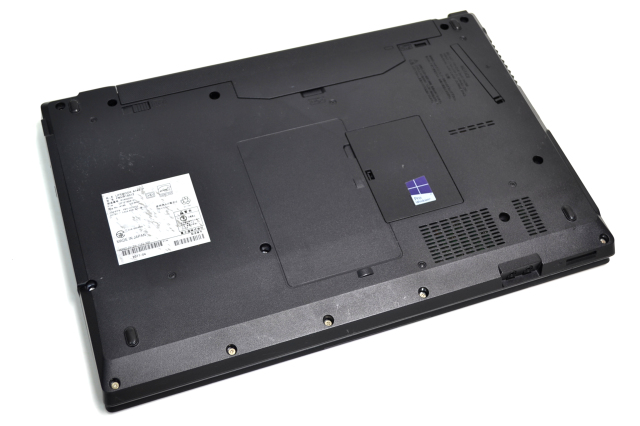 中古ノートパソコン 富士通 LIFEBOOK A746/P Core i7 6600U メモリ8G