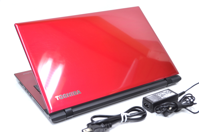 美品 中古ノートパソコン モデナレッド 東芝 dynabook T45/VRY 新品