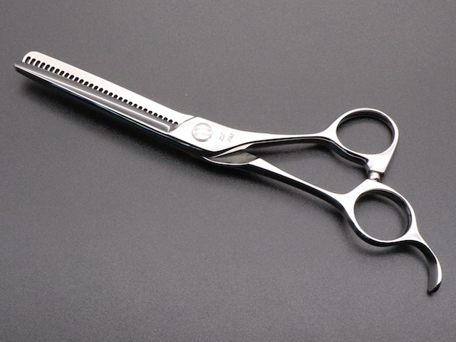 ナルトシザー NARRUTO 2梳きヘネシーラムールS31 美容師用 中古